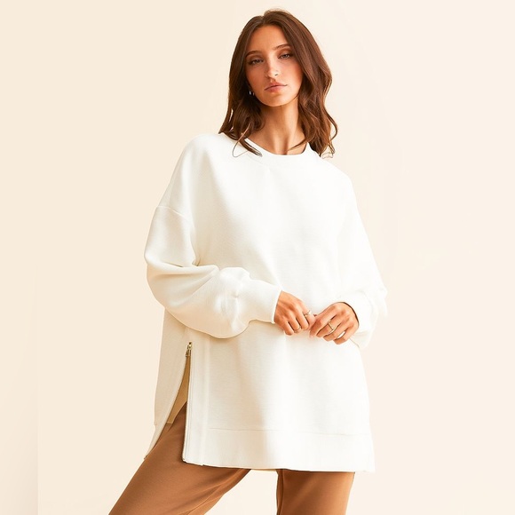 Varley Tops - Varley Mae Boyfriend Oversized Sweat Pullover in Egret Ivory L Large Crew